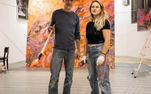 Künstler
                                 in einem Atelier
