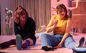 Szenenbild
                                 der Koproduktion "Ich hasse Menschen" mit Yvonne Schäfer und dem Theater Altenburg Gera 