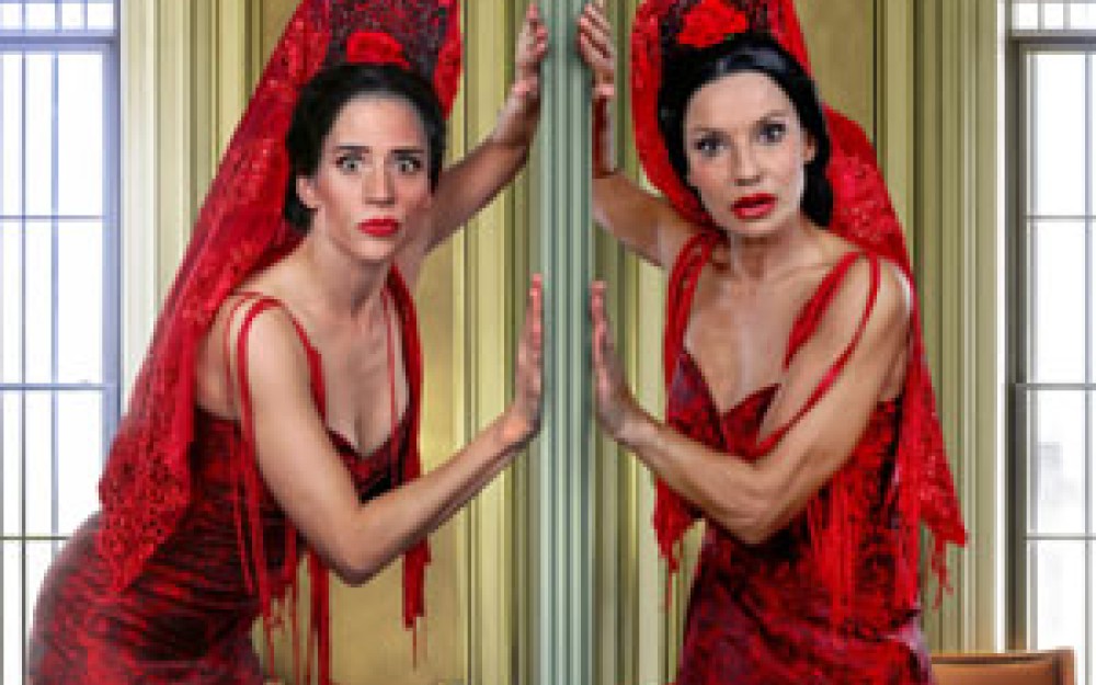 Szenenbilde aus der schnellen und verrückten Screwball-Comedy
                                                Neue Bühne Wien